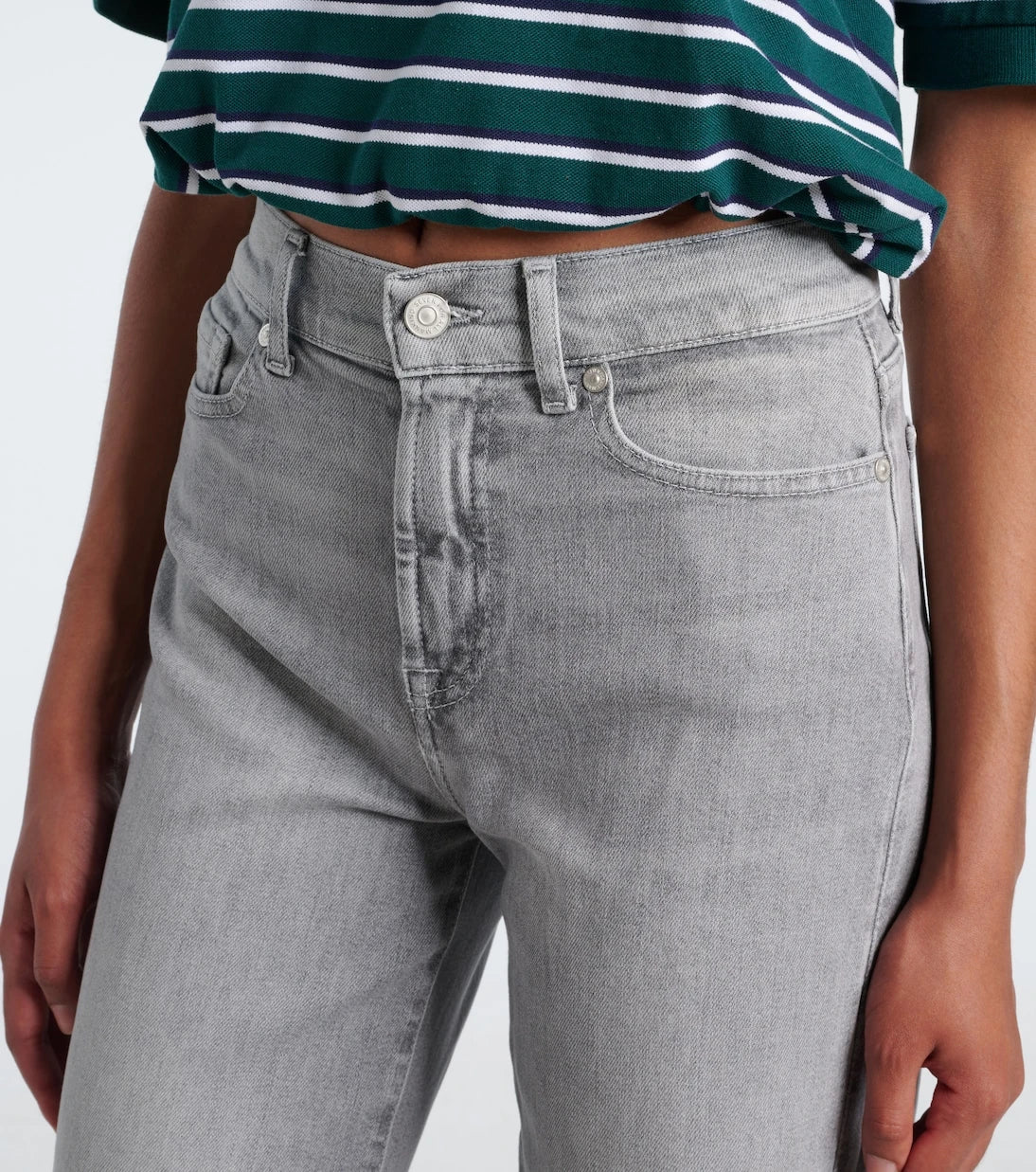 7 For All Mankind - بنطلون جينز لوتا واسع الساق بخصر مرتفع