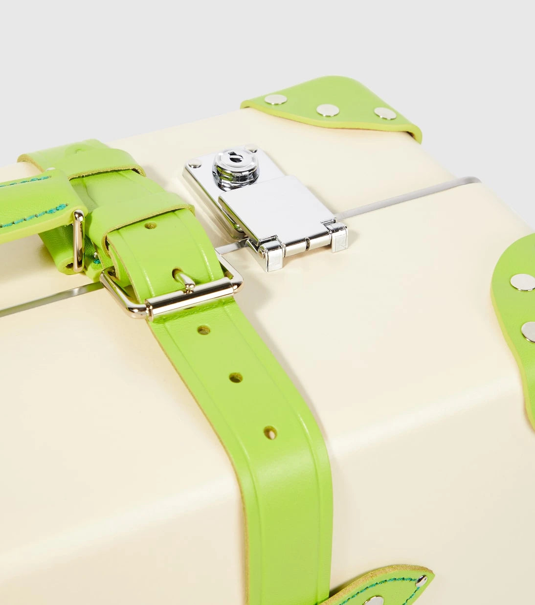 Globe-Trotter - Centenary carry-on suitcase