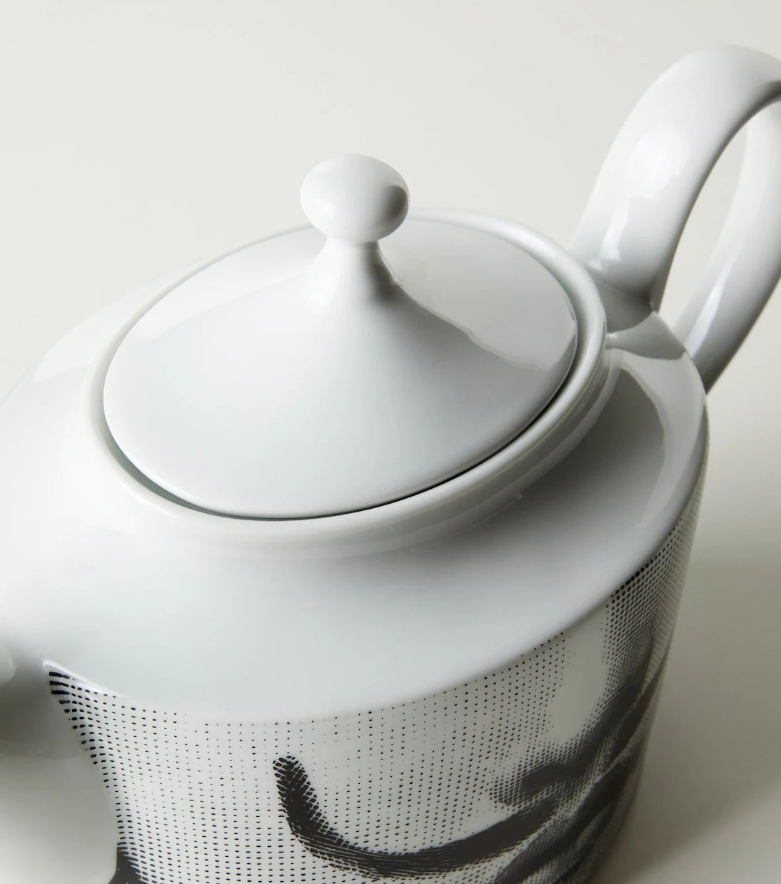 Fornasetti - Tema e Variazioni N.21 porcelain teapot