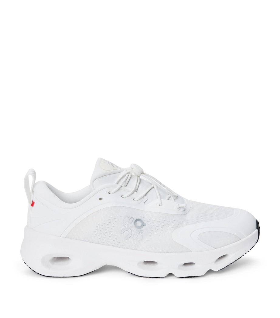 White x On Cloudsolo Sneakers