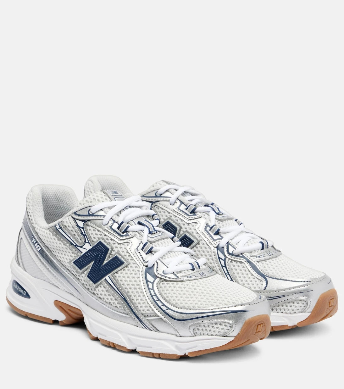 New Balance - حذاء رياضي 740 شبكي
