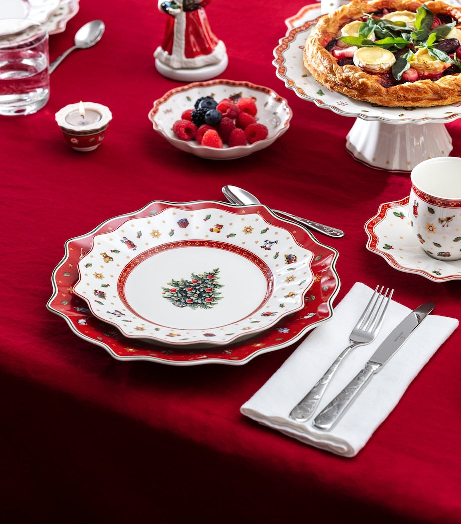 Toy's Delight Plate (26cm)