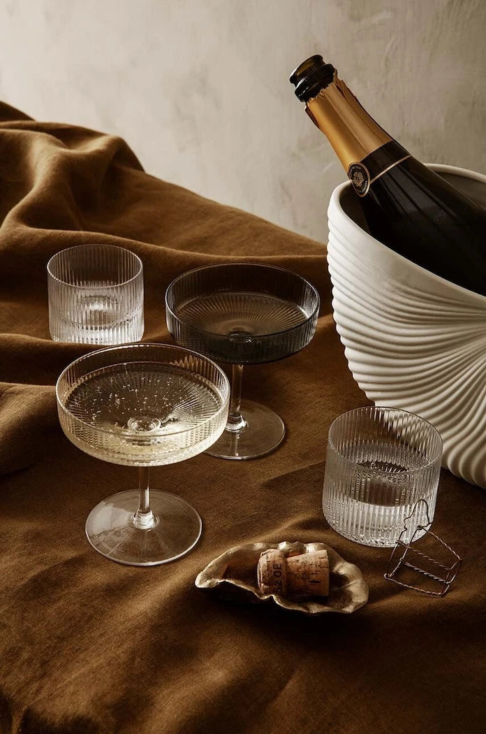 Чаша за шампанско ferm LIVING Ripple Champagne 150 ml (2 броя)