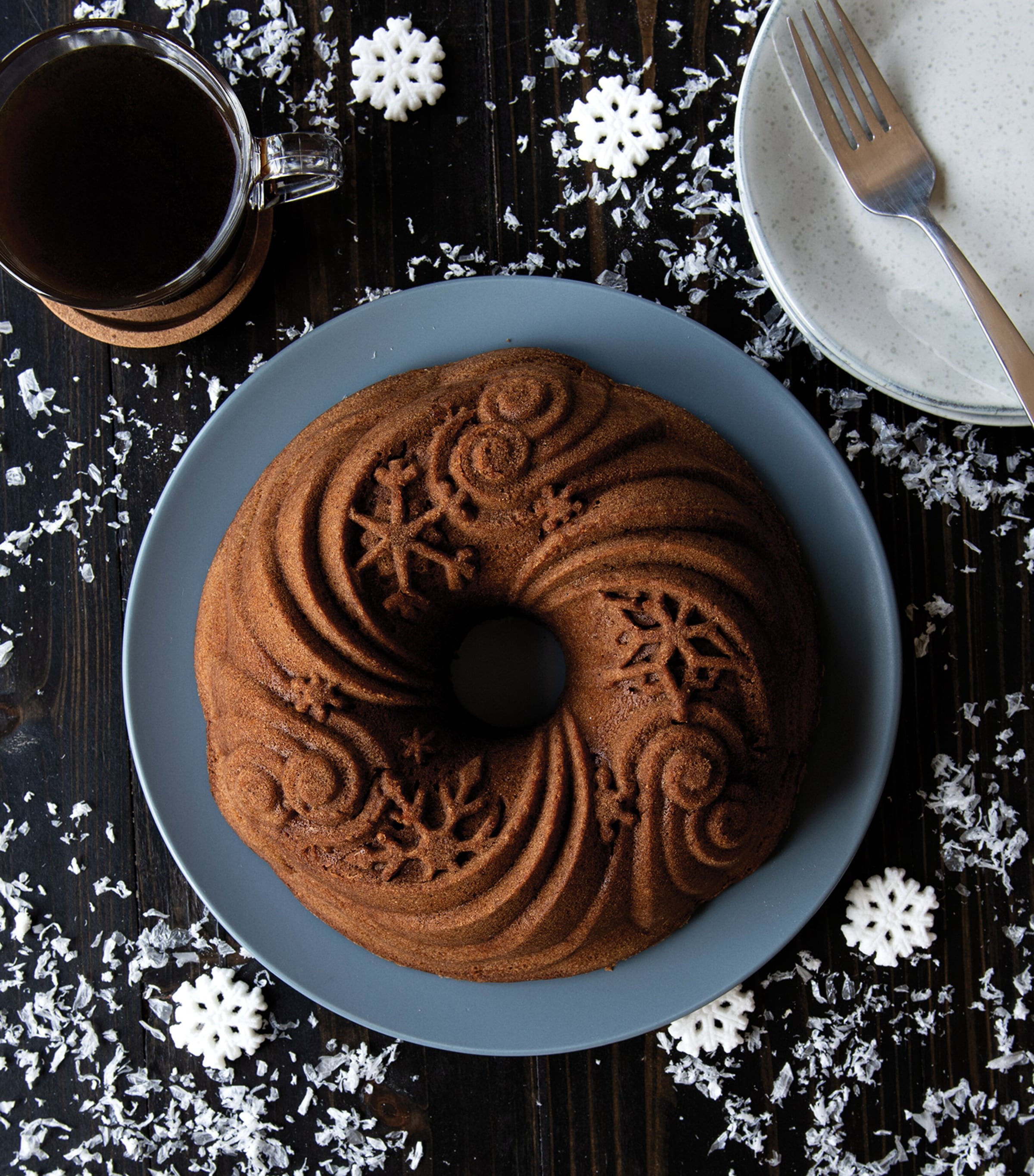 Nordic Ware Let It Snow Non-Stick Bundt Pan