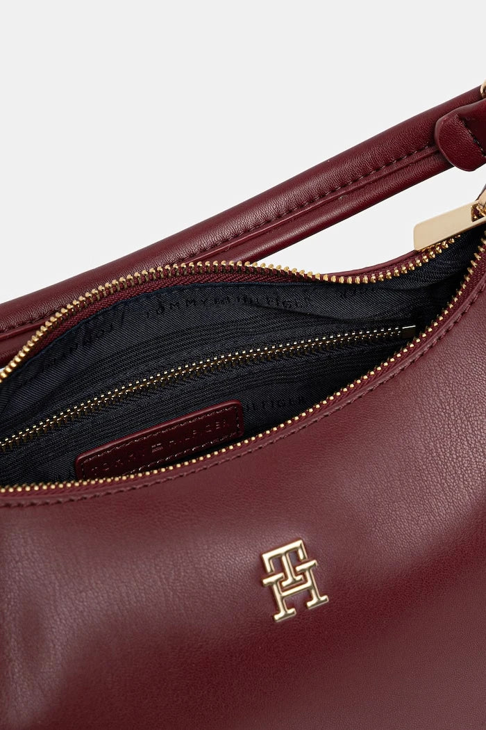 Tommy Hilfiger yapay deri yapılandırılmış kadın çantası