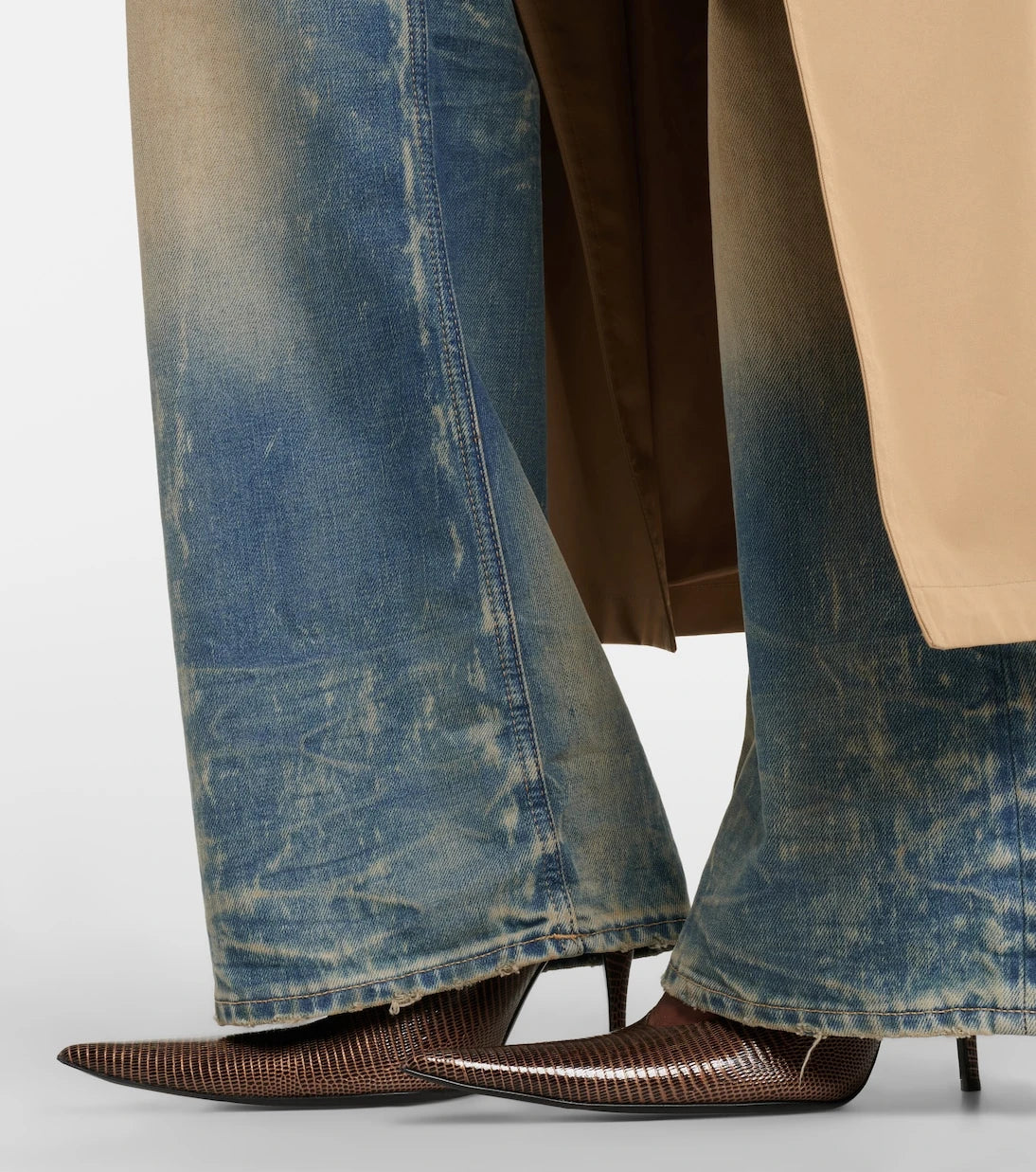 Acne Studios - Bonnie embossed leather pumps