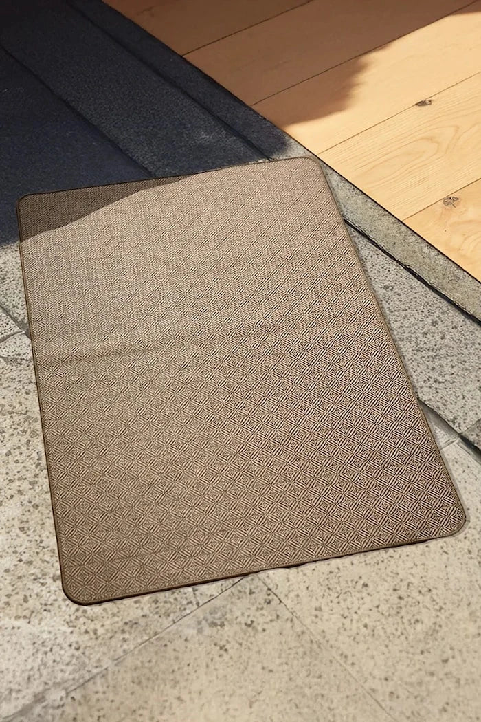 Calma House büyük plastik kilim 45 x 75 cm