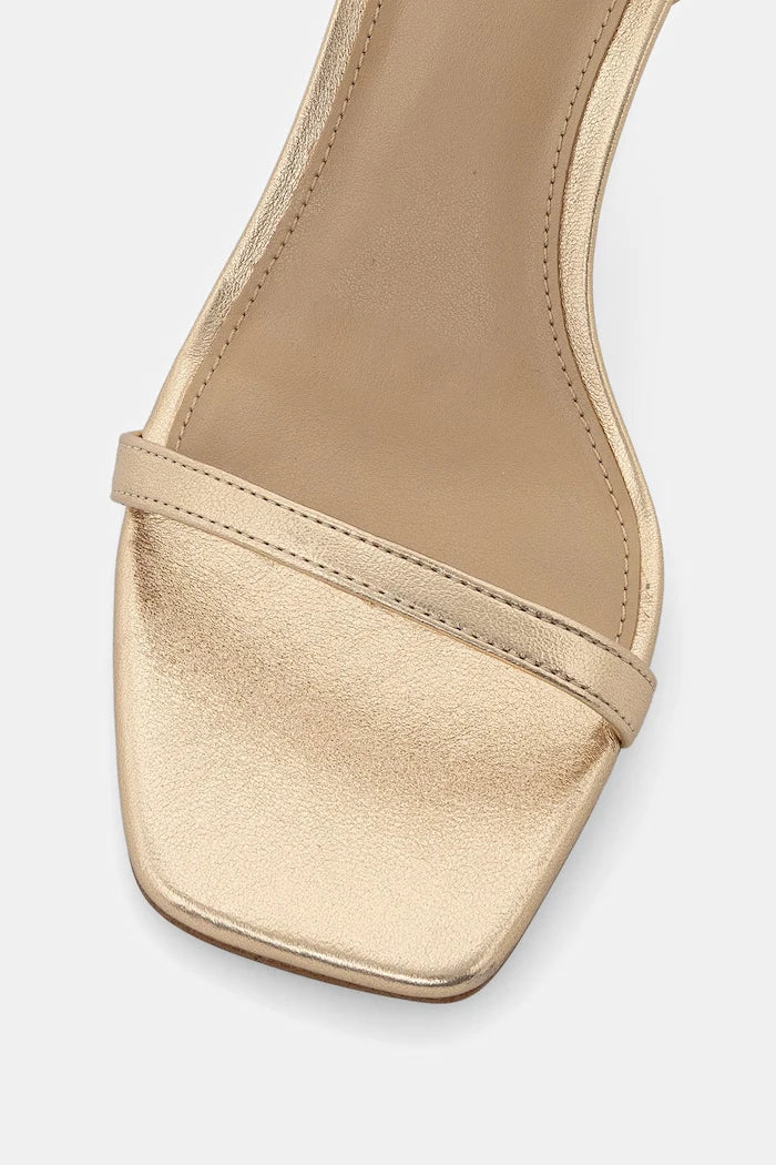 Кожени сандали MICHAEL Michael Kors Liana Mid Sandal