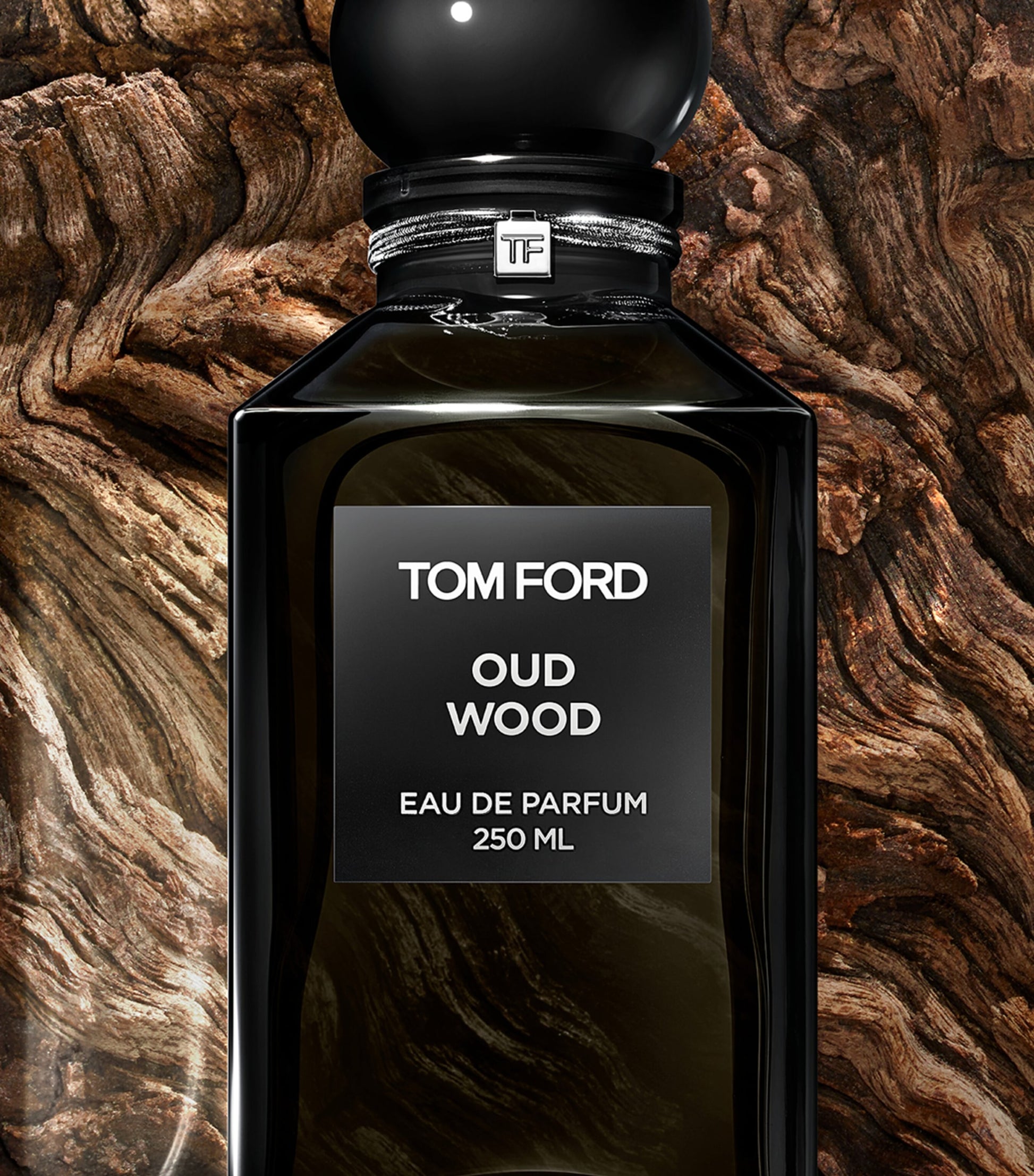TOM FORD Oud Wood Decanter Eau de Parfum (250ml)
