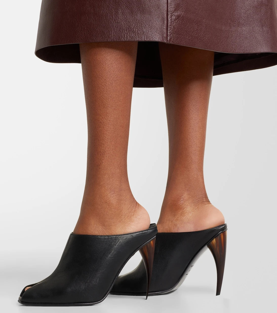 McQueen - Leather mules
