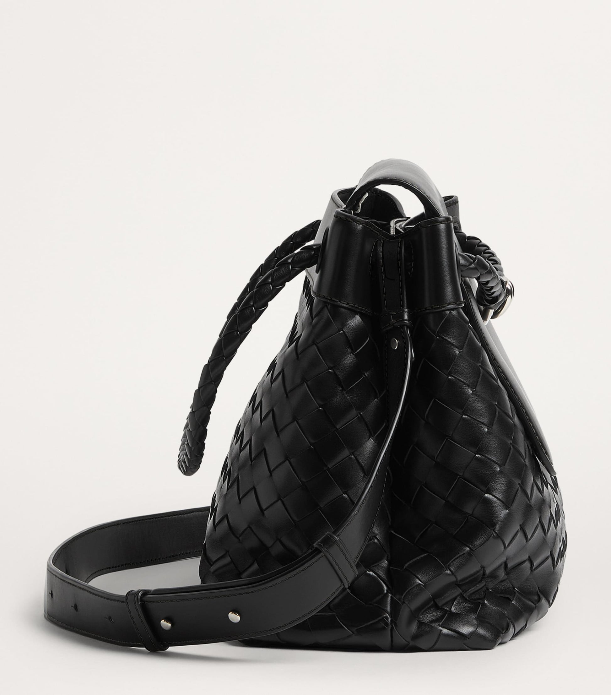 Bottega Veneta Medium Calfskin Andiamo Messenger Bag