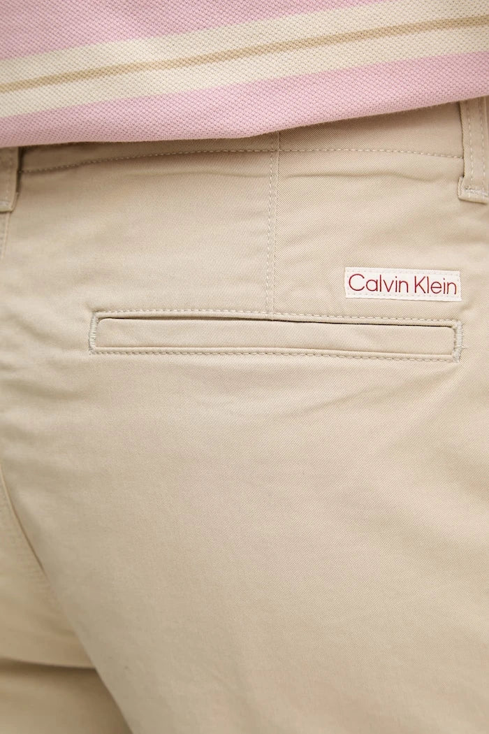 Calvin Klein Jeans erkek pamuklu elastanlı chino şort