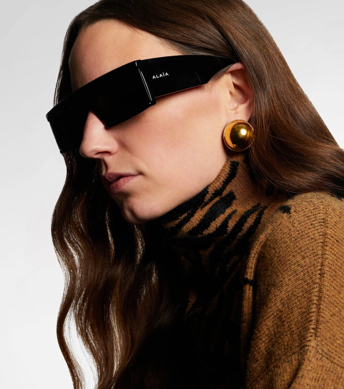 Alaïa - Logo flat-top sunglasses