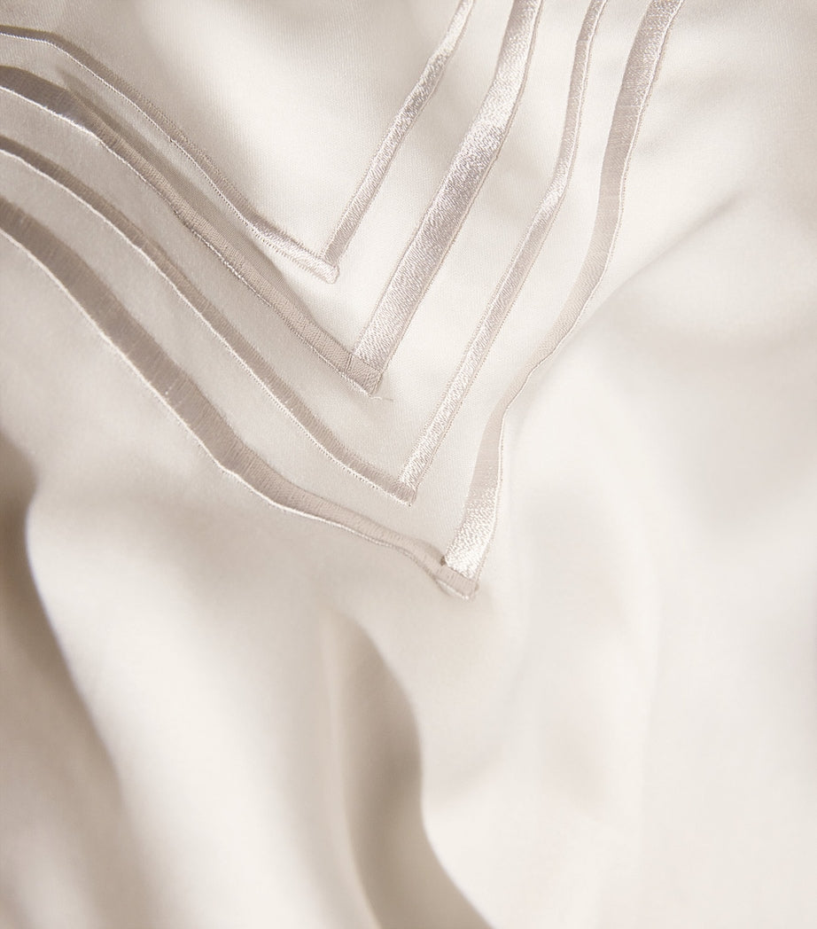 Mayfair King Duvet Cover and Pillowcase Set (230cm x 220cm)