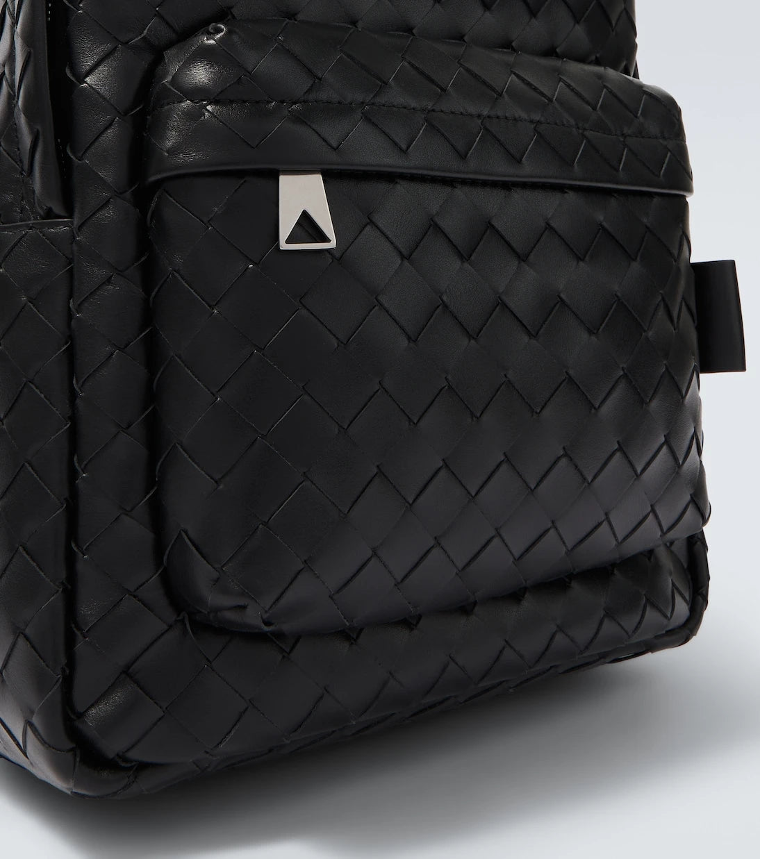 Bottega Veneta - حقيبة ظهر جلد إنترتشاتو