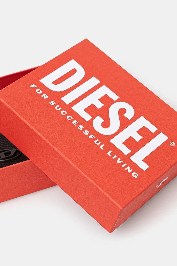 Кожен калъф за карти Diesel HISSU EVO CARD CASE