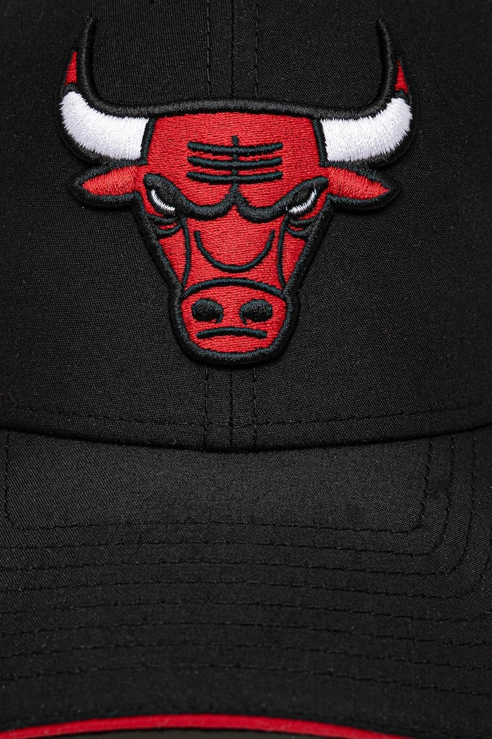 New Era Microfibre 940 Bulls 9FORTY® Vizörlü Şapka