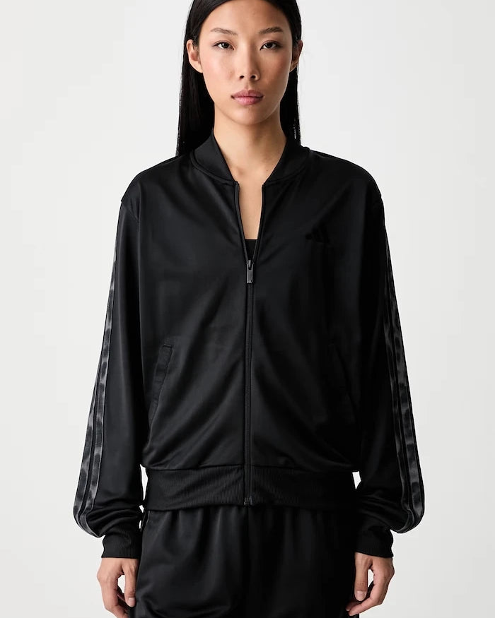 adidas kadın eşofman takımı Essentials