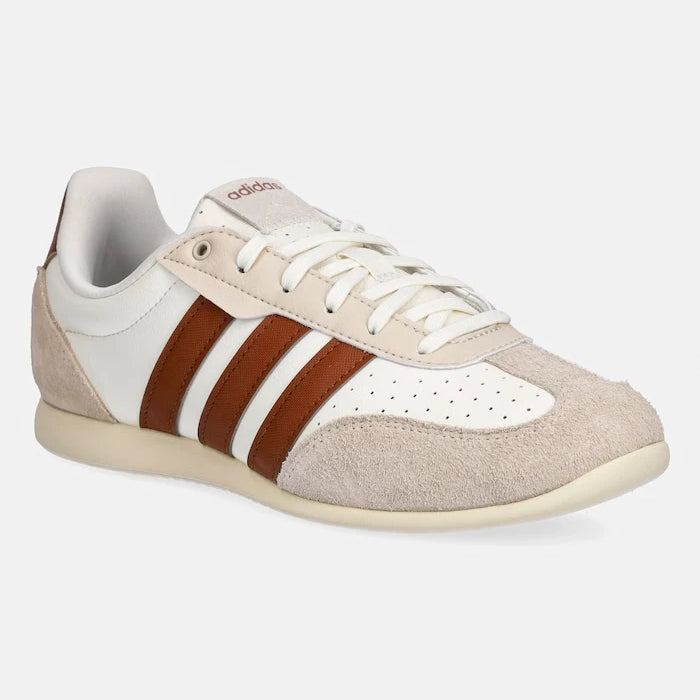 Маратонки adidas Barreda L0