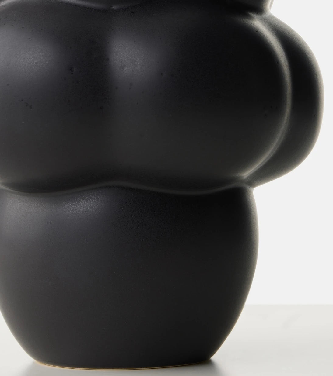 Louise Roe - Balloon ceramic vase