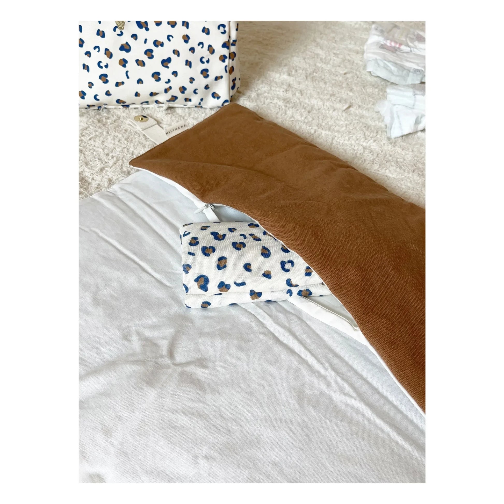 Milinane - Adam travel changing mat | Camel