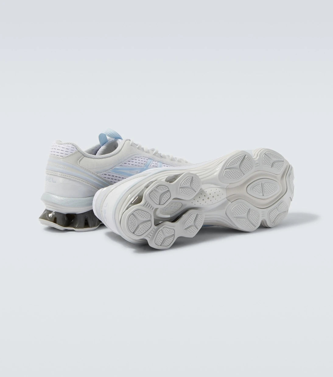 Asics - أحذية جل-كينيتك فلوينت الرياضية