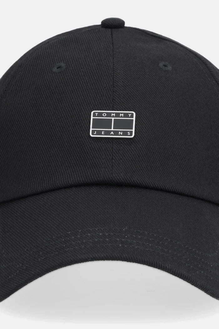 Памучна шапка с козирка Tommy Jeans