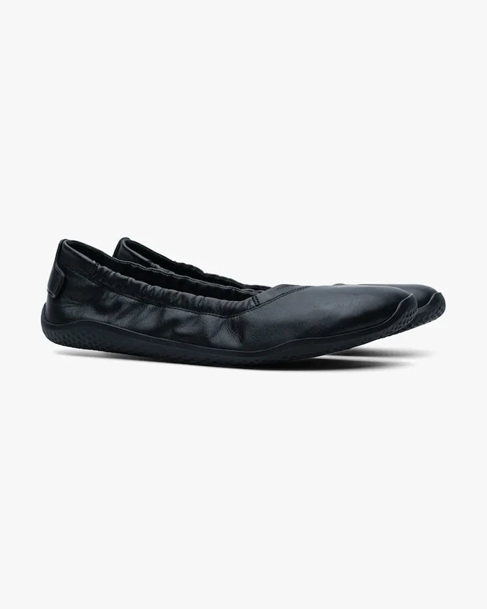 Кожени балеринки Vivobarefoot ASANA YIN
