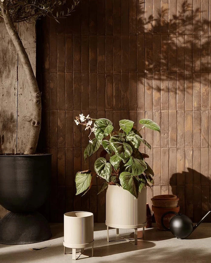 ferm LIVING Bau Pot S/18 x 24 cm Ayaklı Saksı