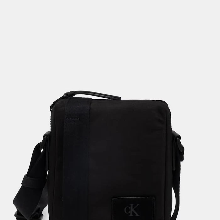Calvin Klein мъжка чанта през рамо