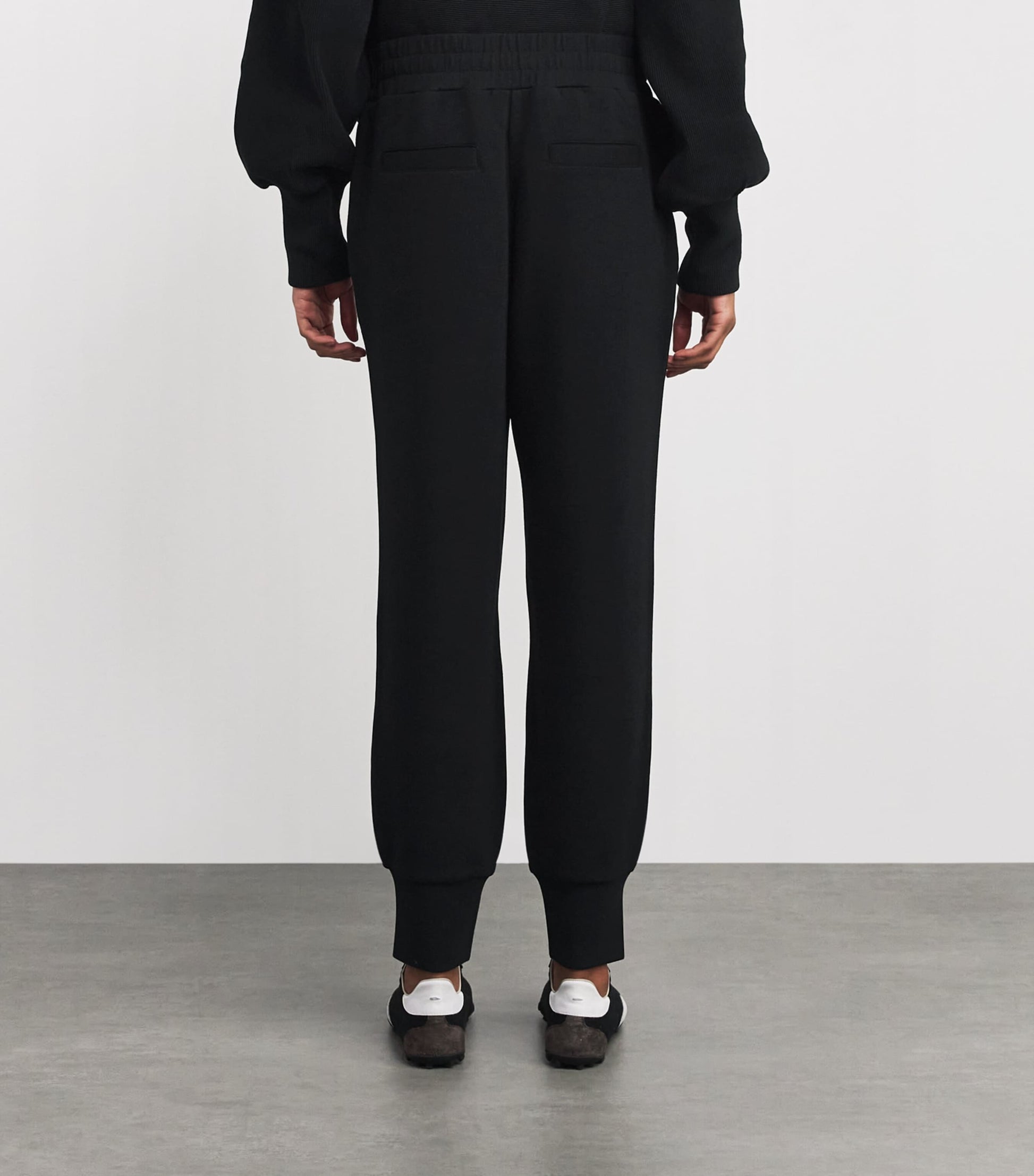 Varley Black The Slim Cuff Sweatpants