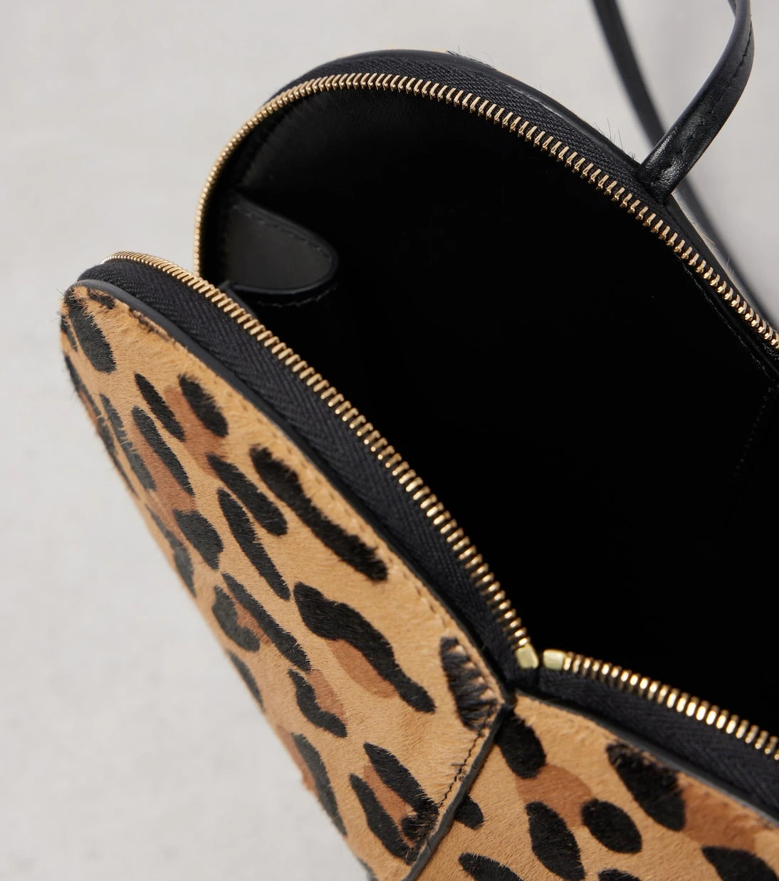 Alaïa - Le Cœur calf hair shoulder bag