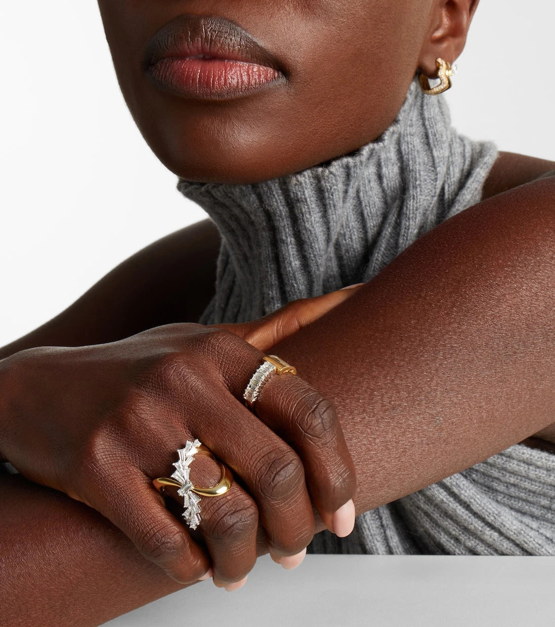 Yeprem - 18kt yellow and white gold ring with diamonds