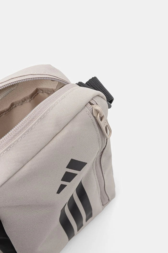 adidas omuz çantası