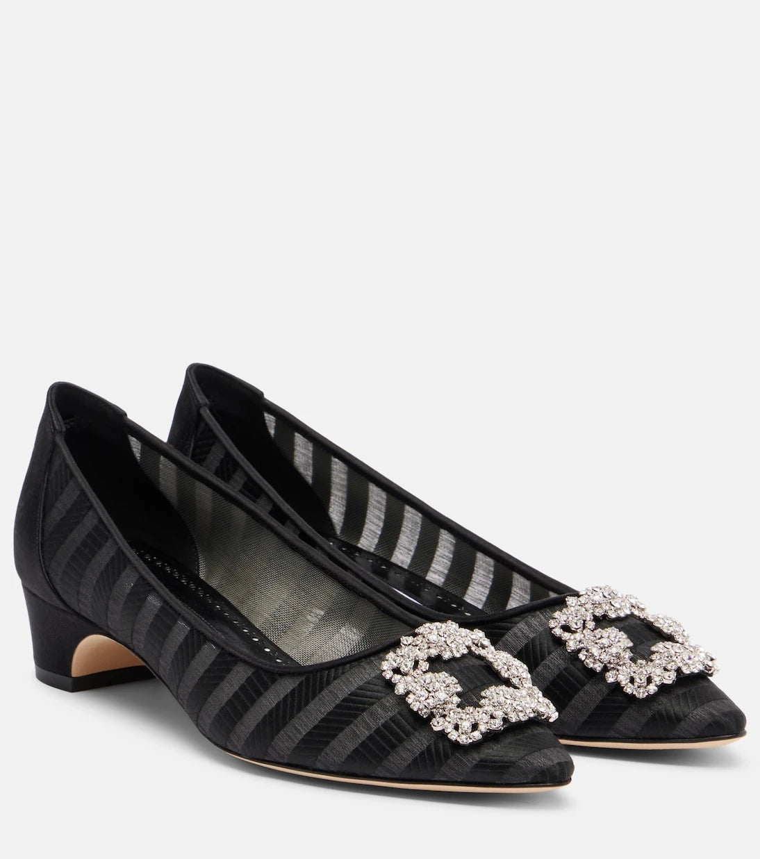 Manolo Blahnik - Hangisi embellished pumps