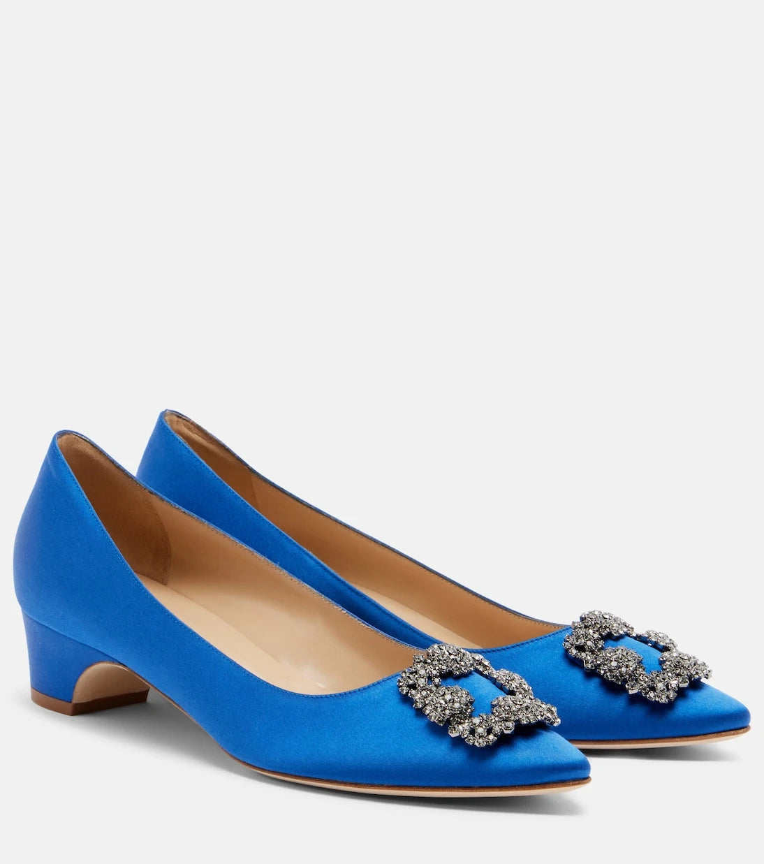 Manolo Blahnik - Hangisi embellished satin pumps