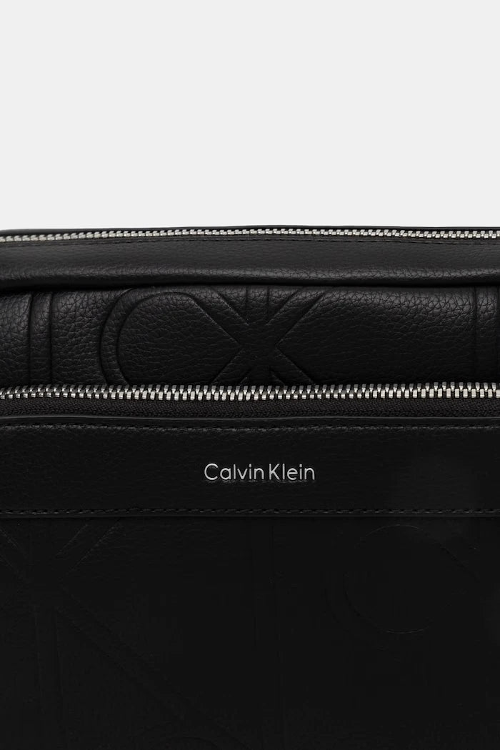 Calvin Klein чанта през рамо мъжка от имитация на кожа