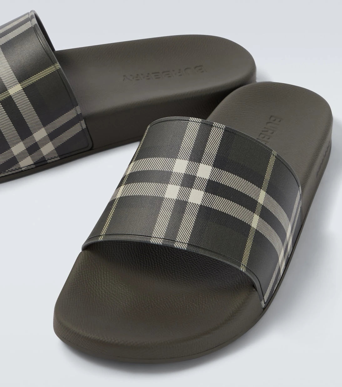 Burberry - Burberry Check slides