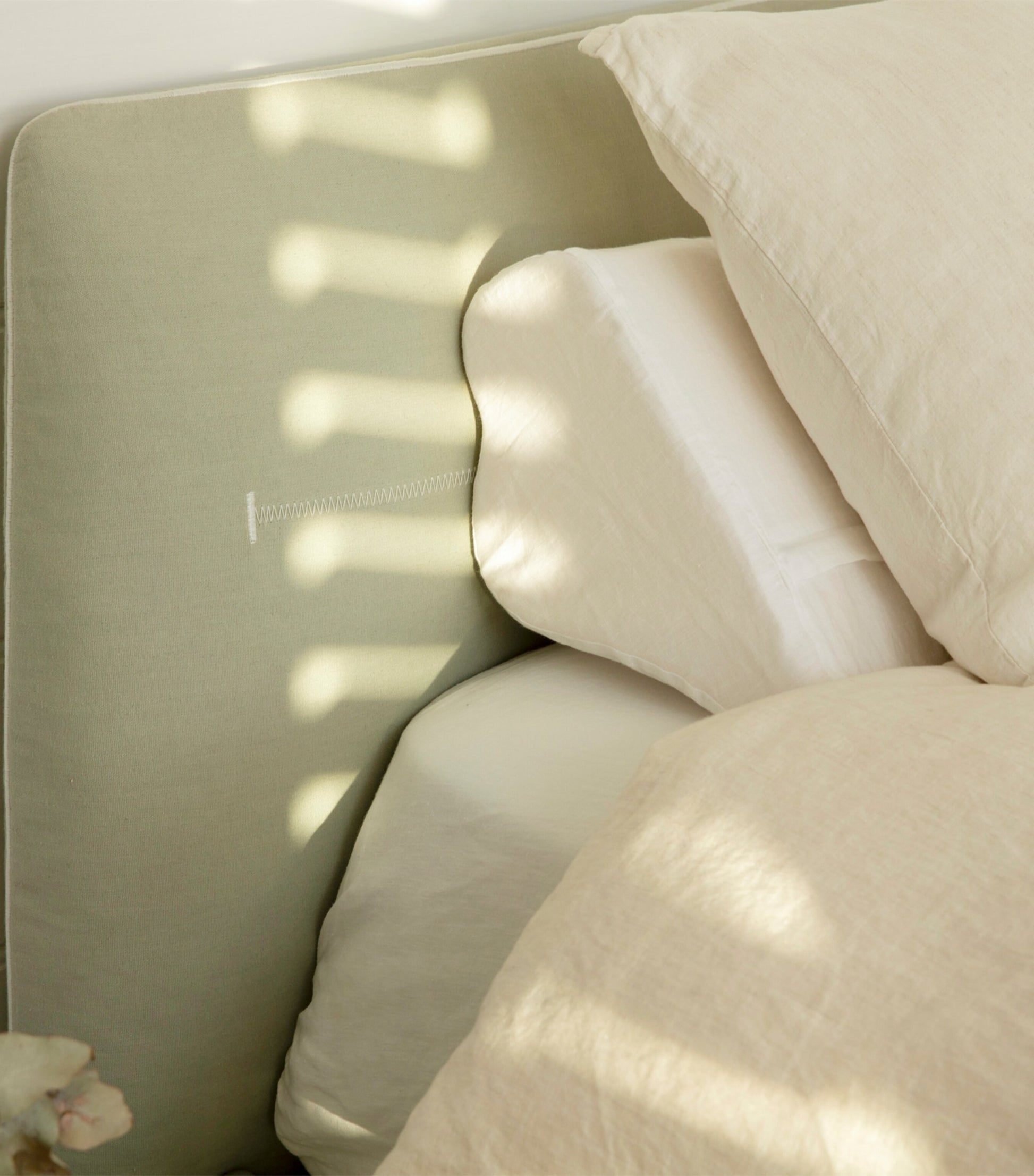 Back Sleep Pillow with Linen Pillowcase (32cm x 57cm)