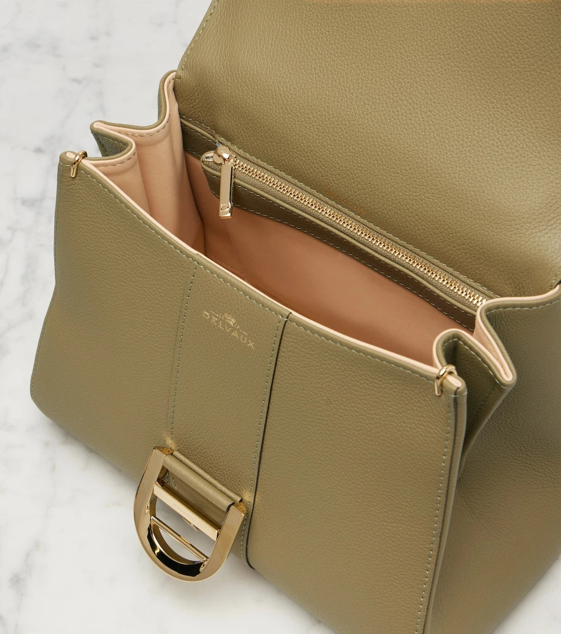 Delvaux - حقيبة كتف Brilliant Small من الجلد