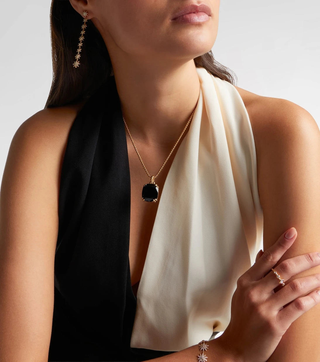 David Yurman - قلادة ماربيلا من الذهب عيار 18 قيراط مع العقيق اليماني