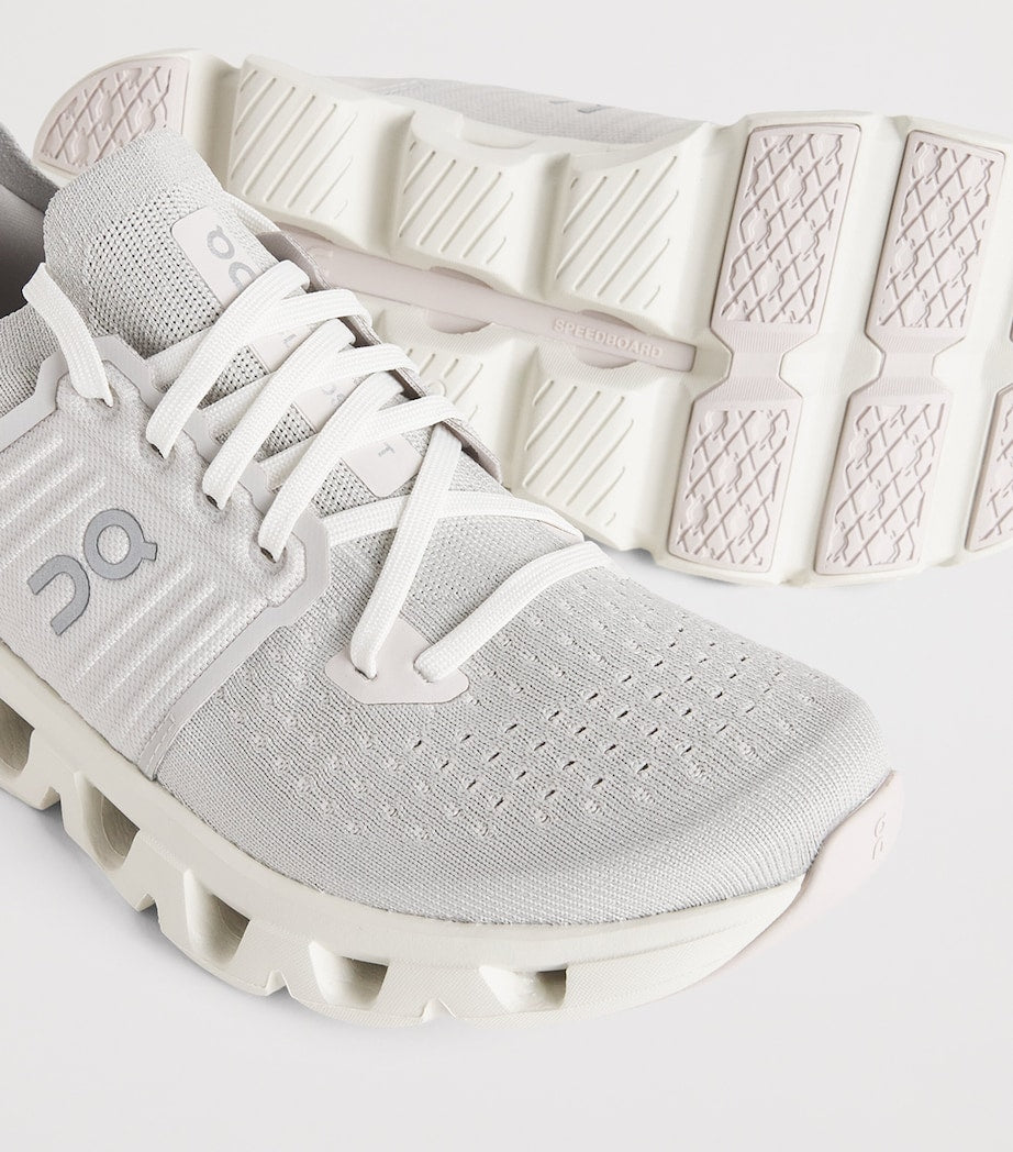 Multi Cloudswift 4 Trainers