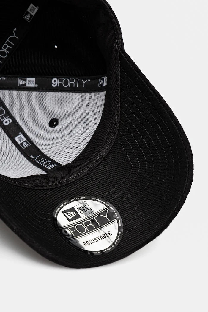 Кадифена шапка с козирка New Era Tonal Check 940 Lakers