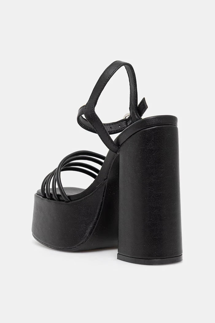 Koi Footwear платформalı kalın topuklu sandaletler Cosette Strappy Heels