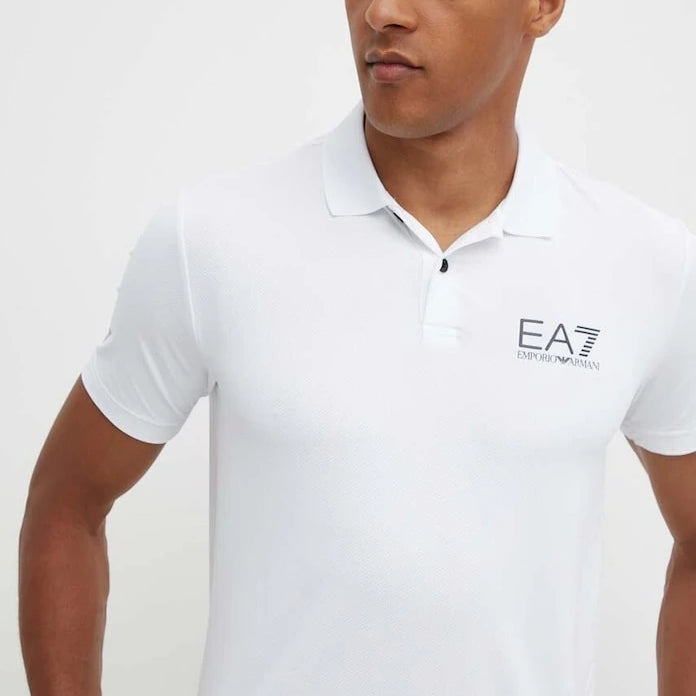 EA7 Emporio Armani antrenman yakalı tişört