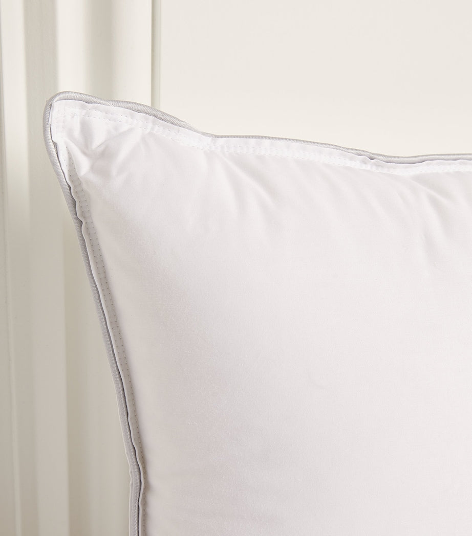 Medium-Firm Cortina Down Pillow (30cm x 40cm)