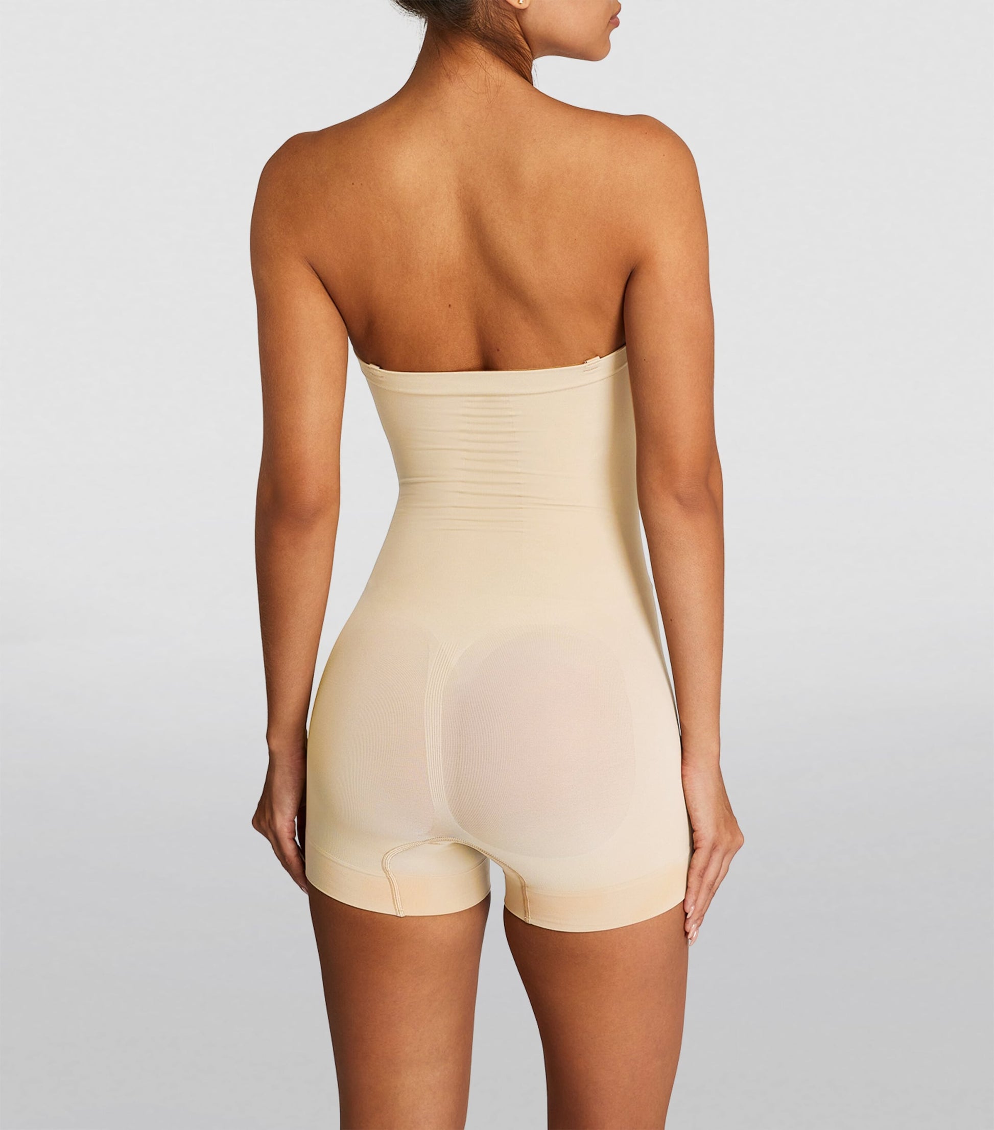 Skims Nude Seamless Sculpt Strapless Shorts Bodysuit
