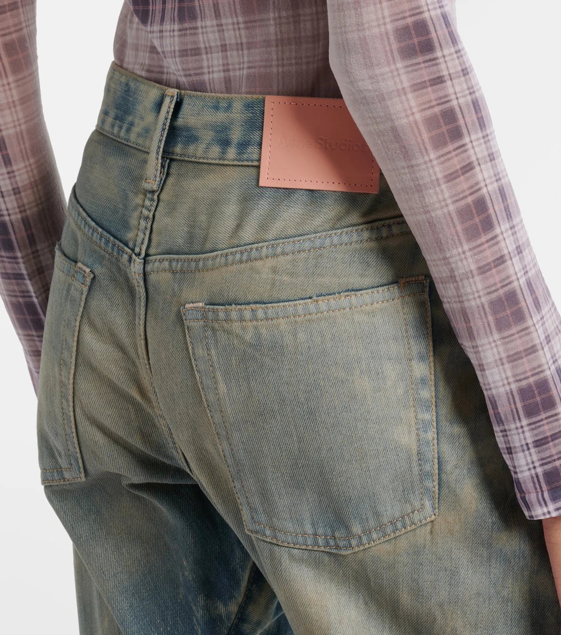 Acne Studios - 2006F بنطلون جينز بقصّة واسعة وخصر منخفض