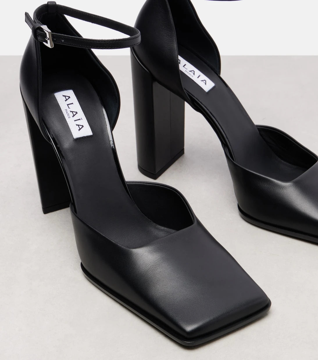Alaïa - Leather pumps