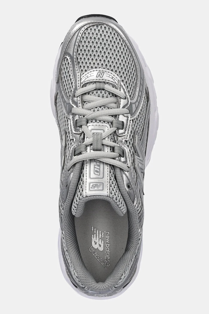 Маратонки New Balance 740